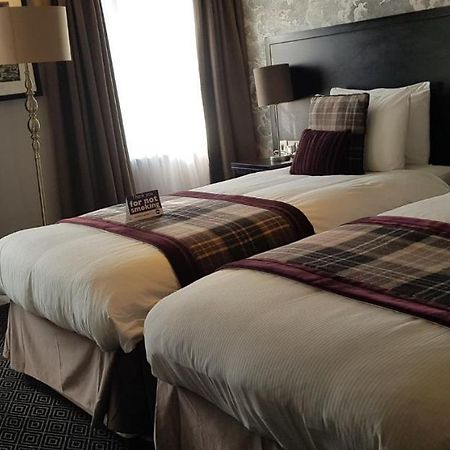 The Bath Arms Wetherspoon Hotel Warminster Bagian luar foto