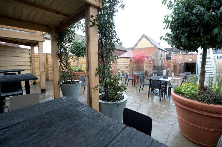 The Bath Arms Wetherspoon Hotel Warminster Bagian luar foto